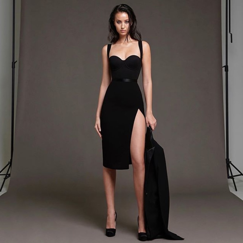 Bandage Waist Detail Bodycon Dress in Black